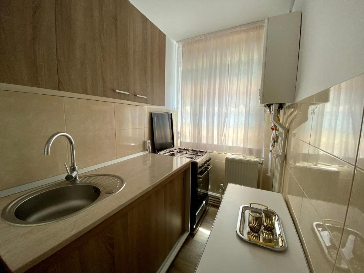 Home Away - Chic And Cozy Apartment Constanta Exterior photo